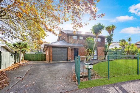 Photo of property in 2/6 Eugenia Rise, Totara Heights, Auckland, 2105