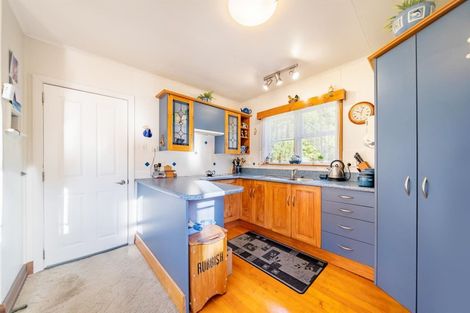 Photo of property in 44 Sunny Grove, Wainuiomata, Lower Hutt, 5014