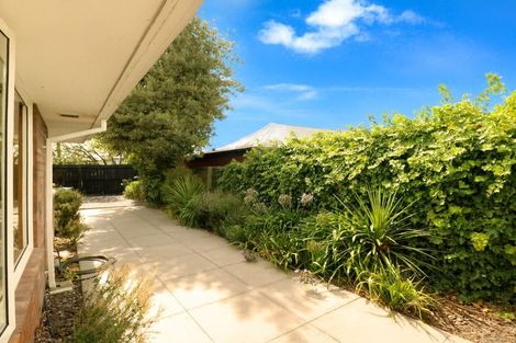 Photo of property in 1/104 Bassett Street, Burwood, Christchurch, 8083