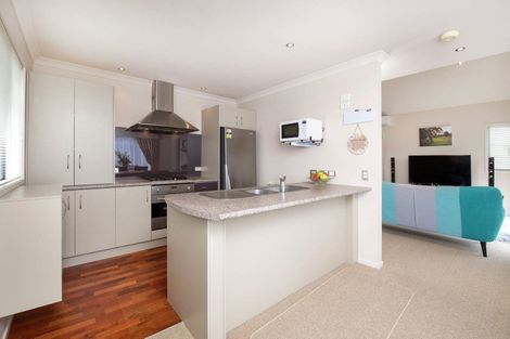 Photo of property in 77 Moore Street, Howick, Auckland, 2014