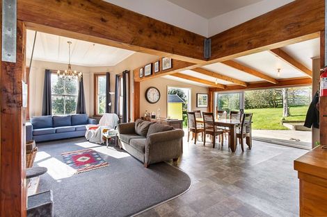 Photo of property in 295 Skinner Road, Bird Road, Stratford, 4393