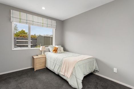 Photo of property in 17 Mataroa Place, Parklands, Christchurch, 8083