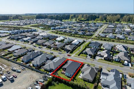 Photo of property in 115 Metehau Street, Marshland, Christchurch, 8083
