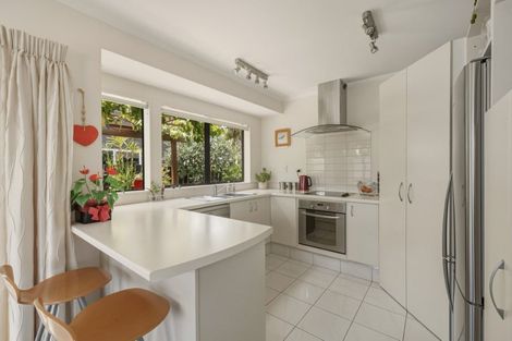 Photo of property in 16 Pacific View Road, Papamoa Beach, Papamoa, 3118