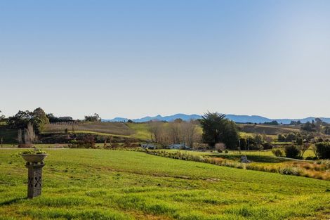 Photo of property in 370 Pomona Road, Tasman, Upper Moutere, 7173