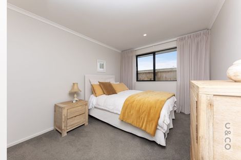 Photo of property in 17 Pitoitoi Drive, Riverhead, 0820