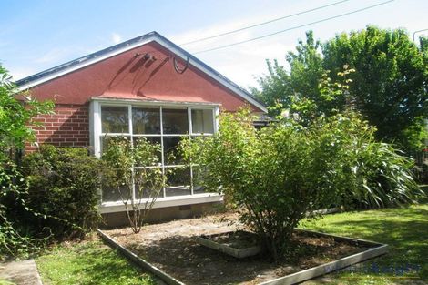 Photo of property in 5 Girvan Street, Fendalton, Christchurch, 8041