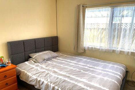 Photo of property in 15a Jeffares Place, Taradale, Napier, 4112