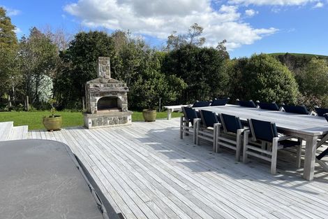 Photo of property in 364 Oneriri Road, Kaiwaka, 0573