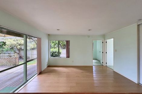 Photo of property in 6 Waylen Place, Burswood, Auckland, 2013