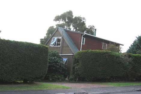 Photo of property in 1 Easter Parade, Glen Eden, Auckland, 0602