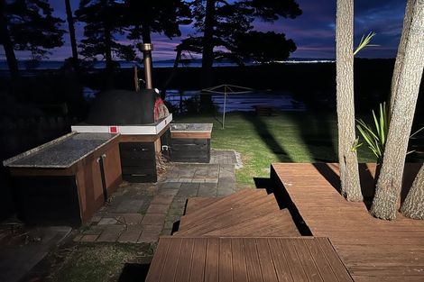 Photo of property in 10 Rukumoana Place, Clendon Park, Auckland, 2103