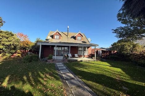 Photo of property in 60 Solomon Avenue, Redwood, Christchurch, 8051
