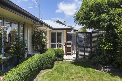 Photo of property in 9 Dunvegan Place, Harewood, Christchurch, 8051