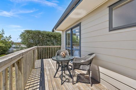 Photo of property in 19 Surfside Lane, Ruakaka, 0116