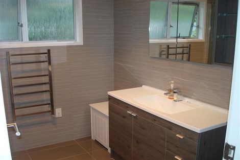 Photo of property in 79 Stott Avenue, Birkdale, Auckland, 0626