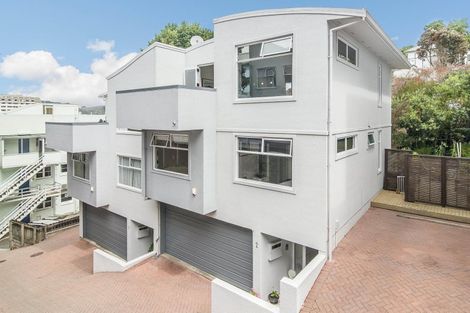 Photo of property in Fernhill Flats, 2/324 The Terrace, Te Aro, Wellington, 6011
