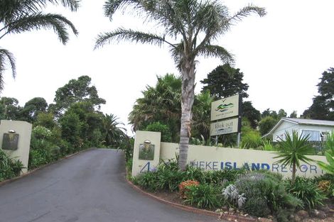 Photo of property in E/4 Bay Road, Palm Beach, Waiheke Island, 1081