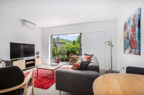 Photo of property in 11/7 Handyside Street, Tawa, Wellington, 5028