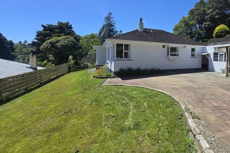 Photo of property in 108 Huatoki Street, Frankleigh Park, New Plymouth, 4310