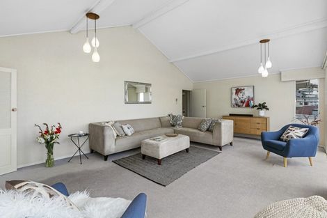 Photo of property in 69 Cliffs Road, Saint Clair, Dunedin, 9012