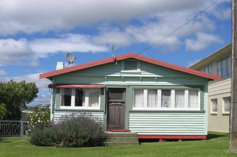 Photo of property in 25 Ocean View Road, Waihi Beach, 3611