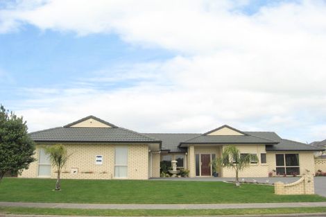 Photo of property in 70 Santa Monica Drive, Papamoa Beach, Papamoa, 3118