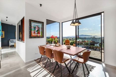 Photo of property in 221 Huia Street, Waikanae, 5391