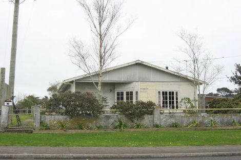 Photo of property in 12b Carthew Street, Okato, 4335