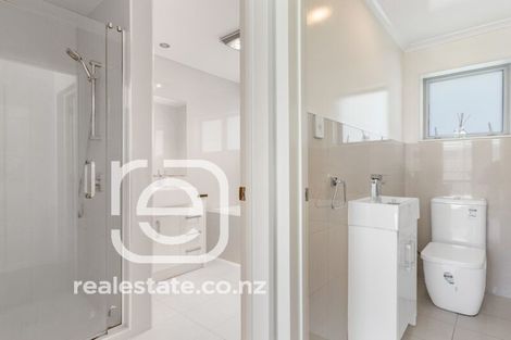 Photo of property in 33 Whekau Drive, Takanini, 2112