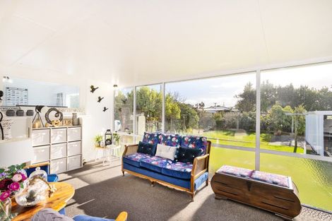 Photo of property in 52 Willis Street, Grasmere, Invercargill, 9810
