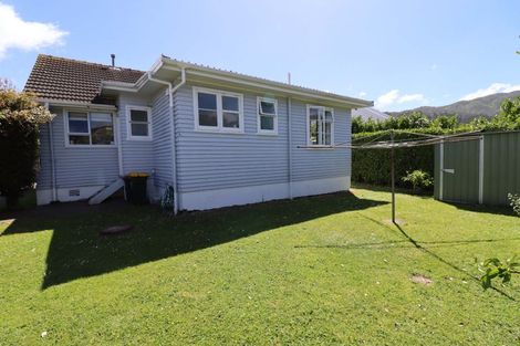 Photo of property in 66 Rata Street, Naenae, Lower Hutt, 5011