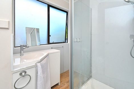 Photo of property in 1/44 Taitimu Drive, Weymouth, Auckland, 2103