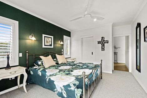 Photo of property in 55 Hauraki Road, Leigh, Warkworth, 0985