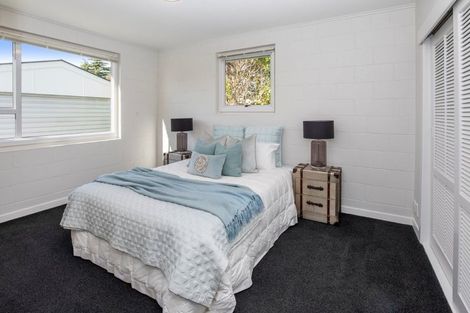 Photo of property in 8a Rosedale Place, Avonhead, Christchurch, 8042