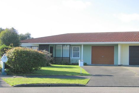 Photo of property in 72 East Street, Feilding, 4702
