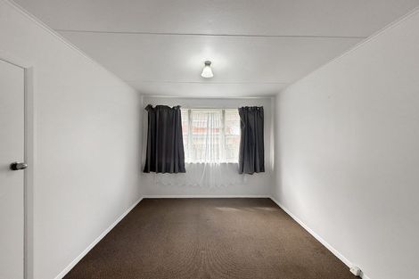 Photo of property in 14 Durham Street, Cannons Creek, Porirua, 5024