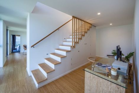 Photo of property in 8 Jahan Lane, Cashmere, Christchurch, 8022