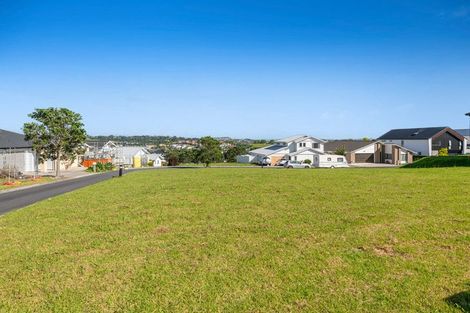 Photo of property in 337 Pinecrest Drive, Gulf Harbour, Whangaparaoa, 0930