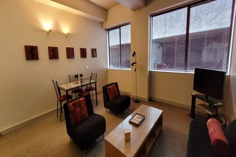 Photo of property in Gerondis Bldg Apartments, 409/60 Willis Street, Wellington Central, Wellington, 6011