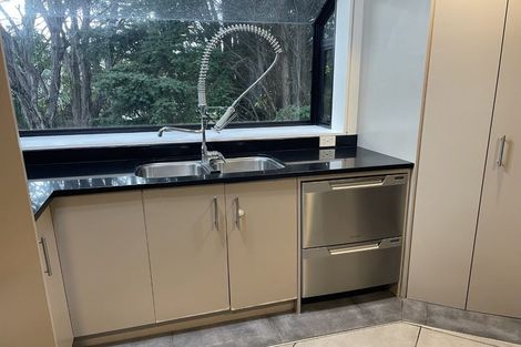 Photo of property in 89a Mt Lebanon Crescent, The Gardens, Auckland, 2105