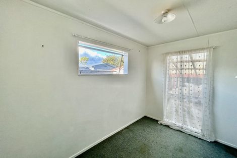 Photo of property in 65 Meadowvale Drive, Levin, 5510