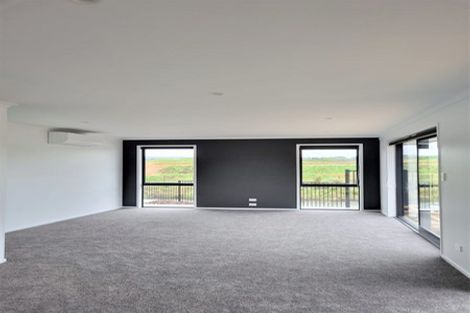 Photo of property in 4 Kauri Lane, Omokoroa, 3114