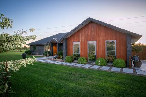 Photo of property in 15 Shadbolt Drive, Leamington, Cambridge, 3432