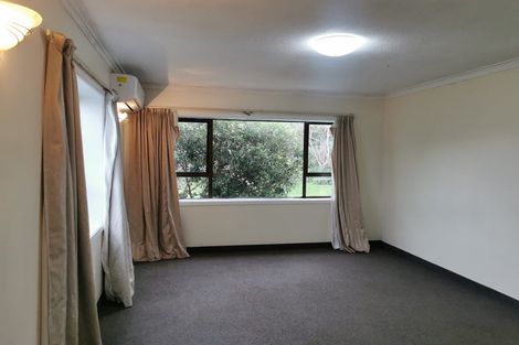 Photo of property in 42 Kamahi Street, Stokes Valley, Lower Hutt, 5019