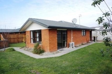 Photo of property in 15b East Belt, Rangiora, 7400