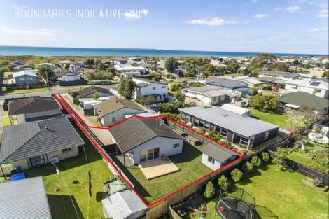 Photo of property in 214c Dickson Road, Papamoa Beach, Papamoa, 3118