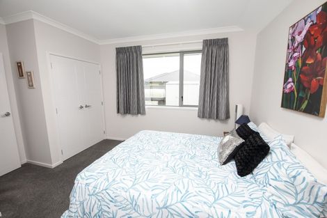 Photo of property in 50 Eriksen Road, Te Awa, Napier, 4110