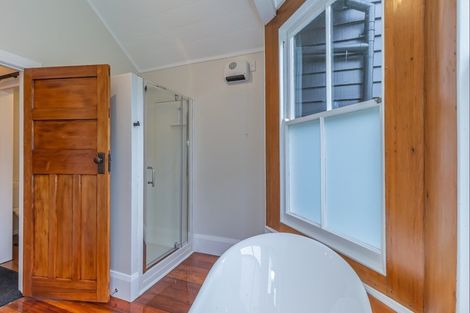 Photo of property in 73 Wakefield Road, Levin, 5571