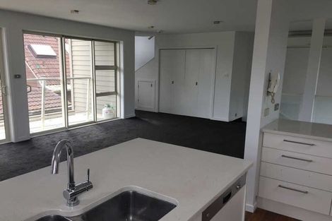 Photo of property in 18e Churchill Street, Christchurch Central, Christchurch, 8013